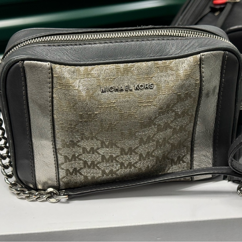 Michael Kors Silver crossbody bag